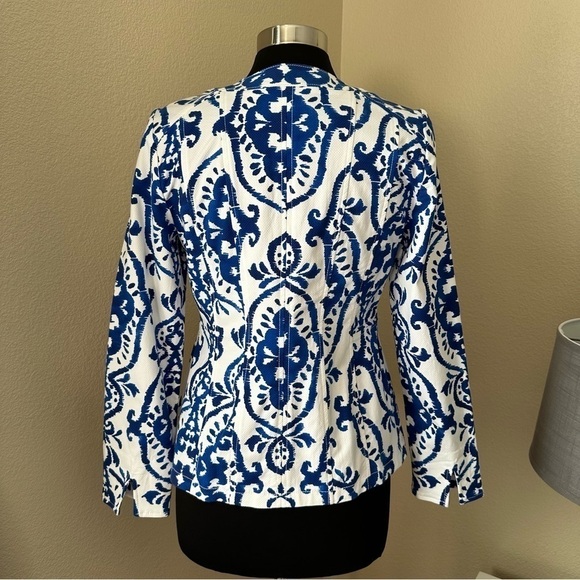 Chico's Indigo Ink Alicia Blue White Ikat Print Jacket Blazer - Picture 11 of 16